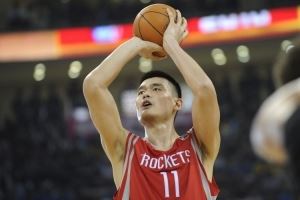 杨毅：姚明认为合作过最会传的控卫非刘炜&弗老大 而是前勇士主帅