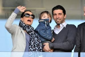 布冯前妻：曾有一些球员追求过我 现在已成为球迷经常看尤文比赛