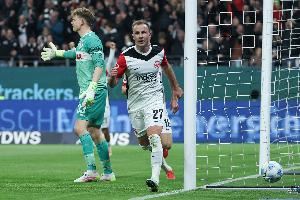  法兰克福总监：冬天会与格策谈未来，他为我们的成功做出巨大贡献