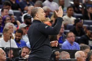  真要走？苏群：卢的发言让我不安 没揽责却似乎在说责任在管理层